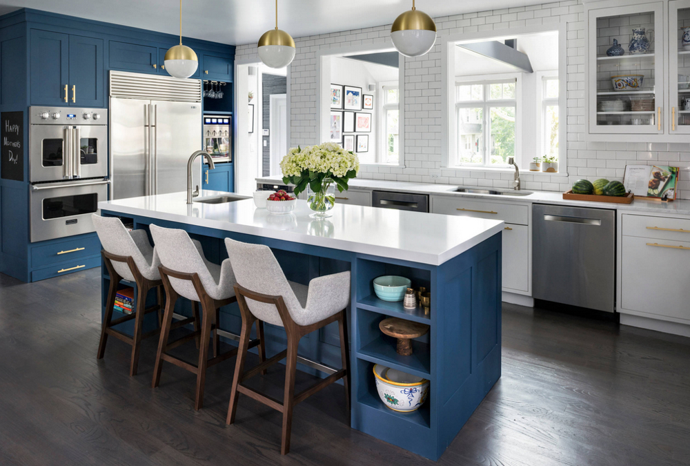 Eiffel Arm Wood Stools