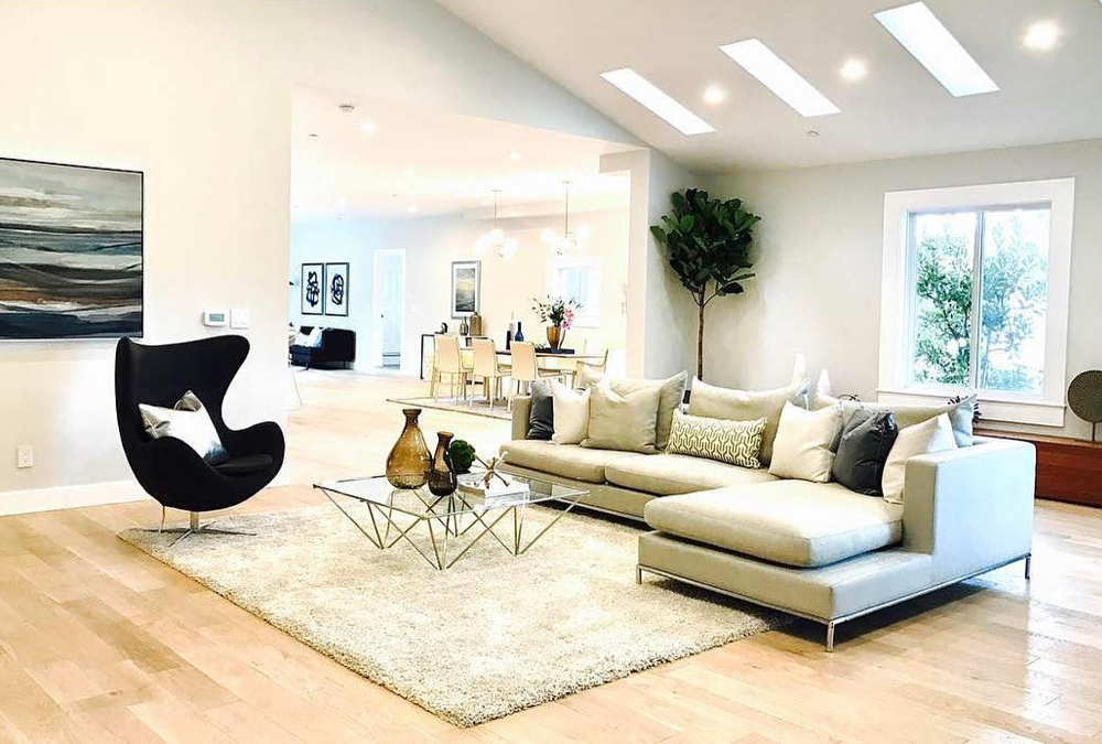 Simena Sectional Sofa