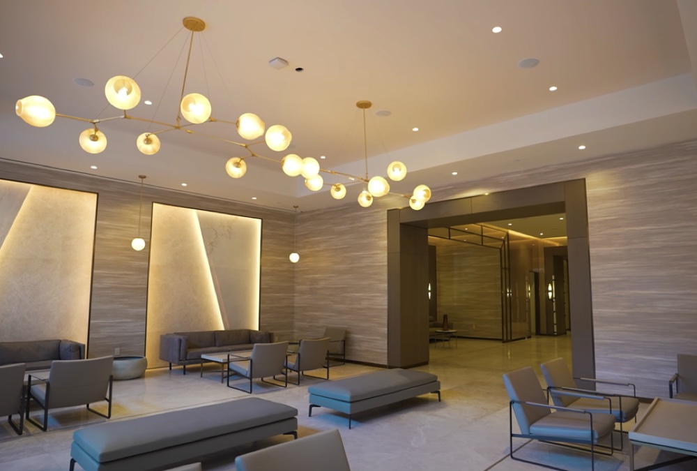 Zara | Skyline Tower - Long Island